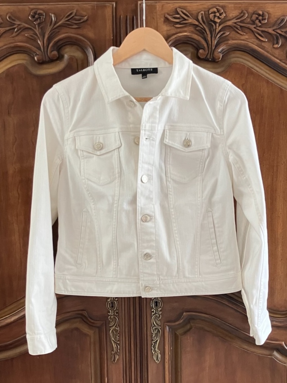 Talbots Classic White Jean Jacket XS Like New